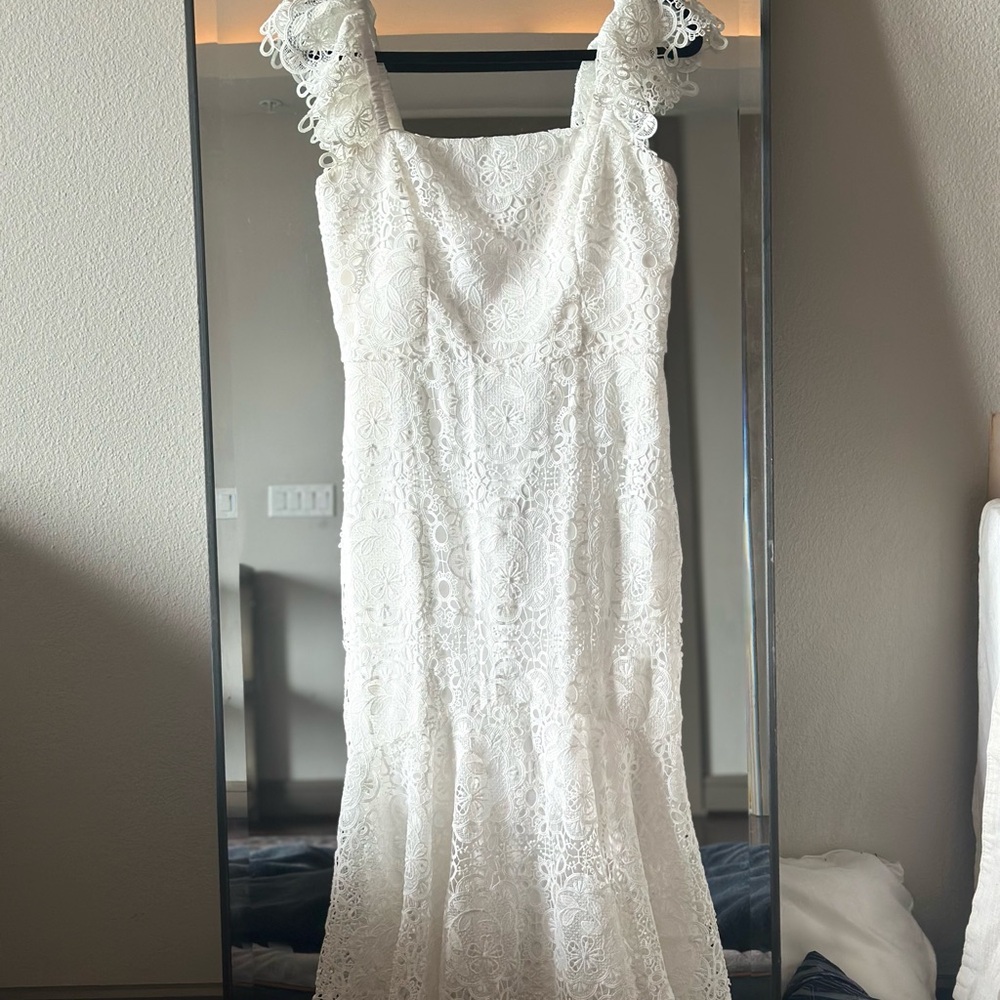 Never Worn Pristine Condition - image 4